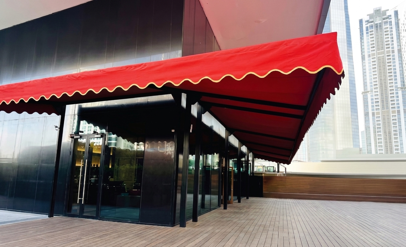 Restaurant Entrance Shading